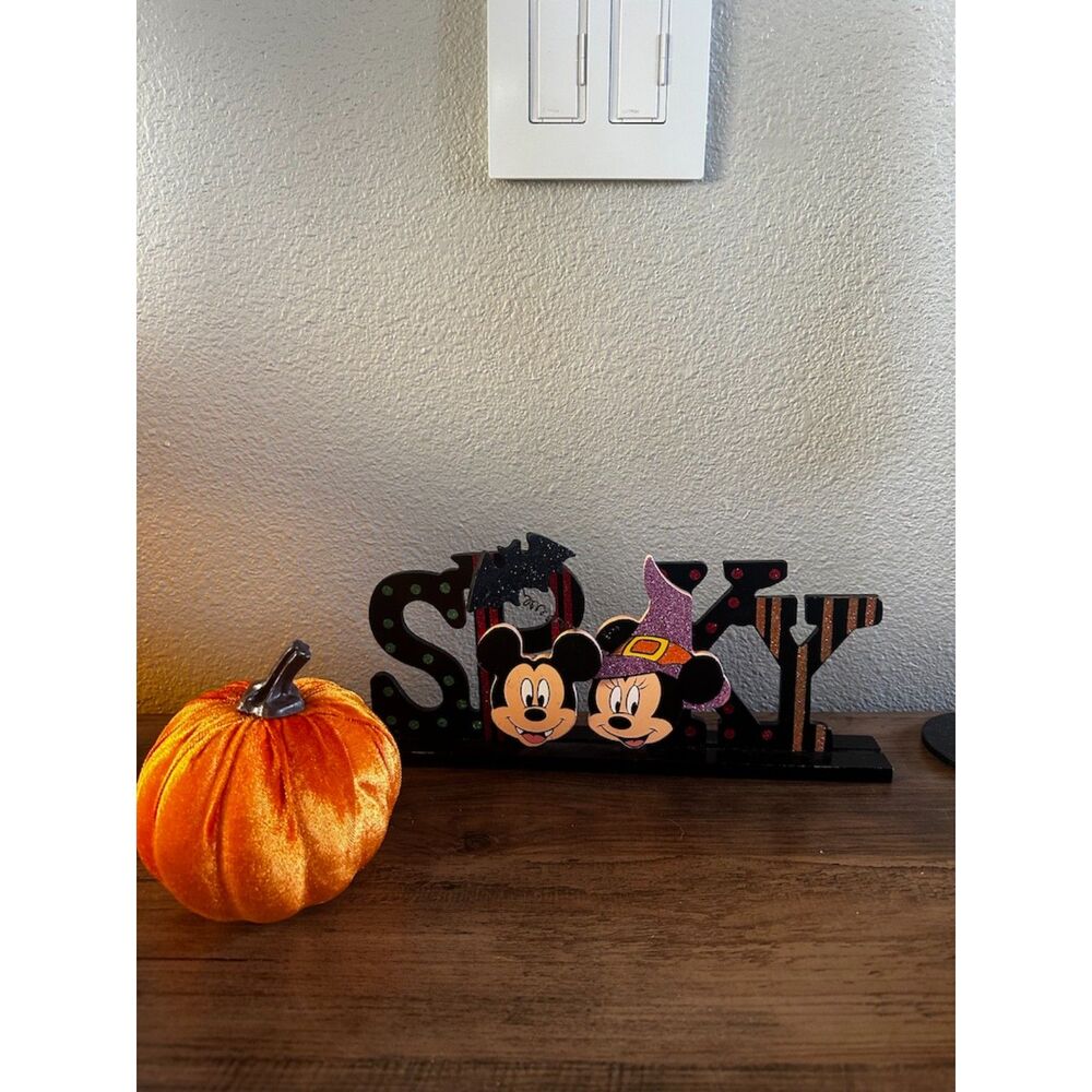Disney Mickey and Minnie Mouse Spooky Halloween "Spooky" Sign